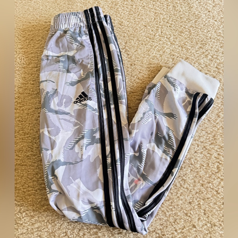 Boys adidas Joggers | Preloved | Size: M (10/12)